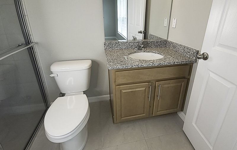 LIKE NEW 3/2/1 TOWNHOUSE IN BEAUTIFUL SEMINOLE WOODS property image