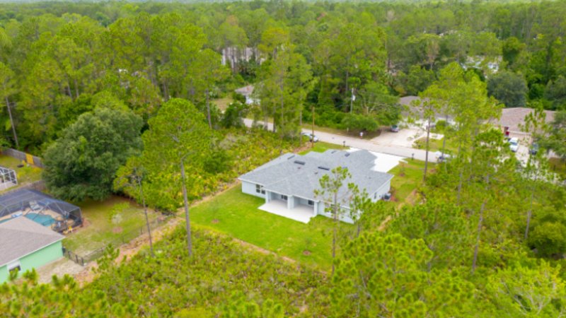 LIKE NEW 3/2/1 TOWNHOUSE IN BEAUTIFUL SEMINOLE WOODS property image