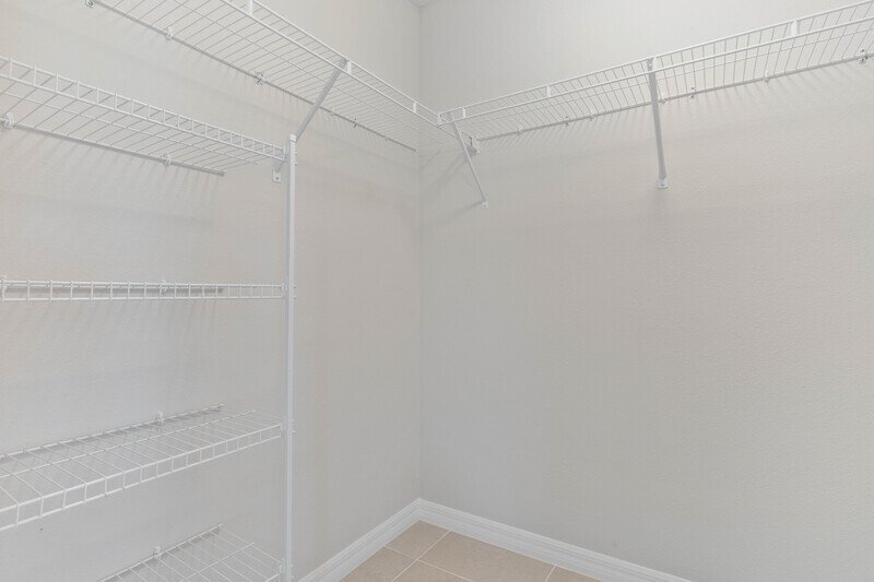 FULLY FENCED, BRAND NEW 3/2/1 TOWNHOUSE IN BEAUTIFUL SEMINOLE WOODS property image