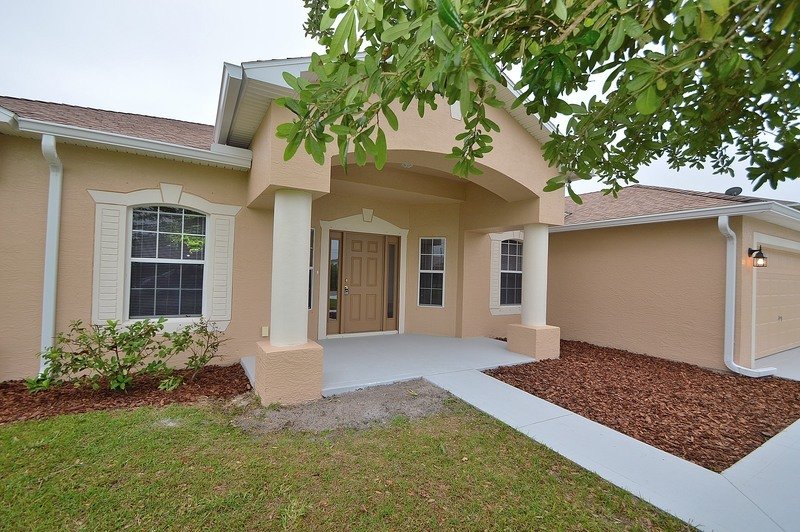 SPACIOUS 4/2/2 IN DESIRABLE MATANZAS WOODS property image