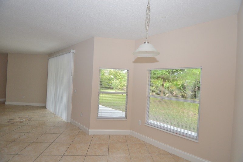 SPACIOUS 4/2/2 IN DESIRABLE MATANZAS WOODS property image