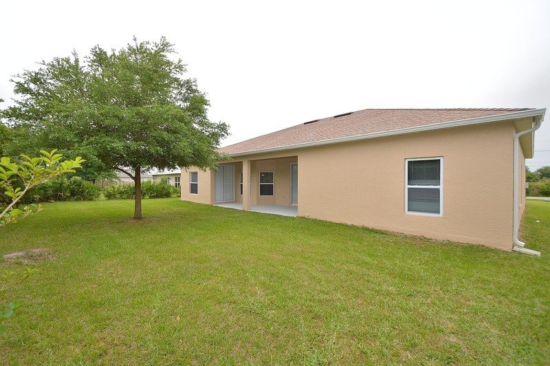 SPACIOUS 4/2/2 IN DESIRABLE MATANZAS WOODS property image