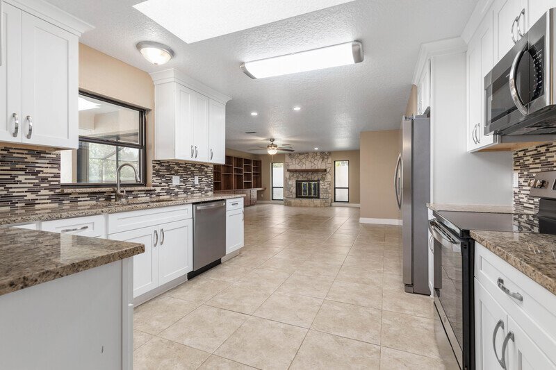 SPACIOUS POOL HOME 2+DEN/2/2 ON A CUL DE SAC IN DESIRABLE INDIAN TRAILS property image