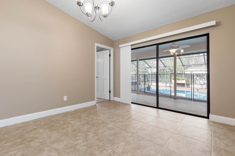 SPACIOUS POOL HOME 2+DEN/2/2 ON A CUL DE SAC IN DESIRABLE INDIAN TRAILS property image