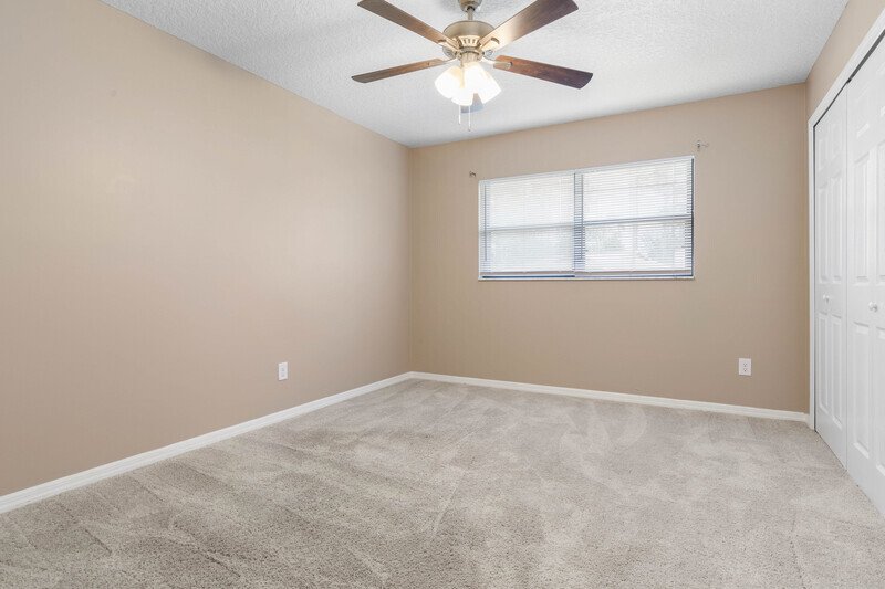 SPACIOUS POOL HOME 2+DEN/2/2 ON A CUL DE SAC IN DESIRABLE INDIAN TRAILS property image