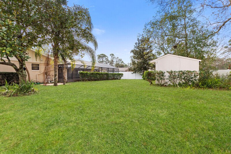 SPACIOUS POOL HOME 2+DEN/2/2 ON A CUL DE SAC IN DESIRABLE INDIAN TRAILS property image