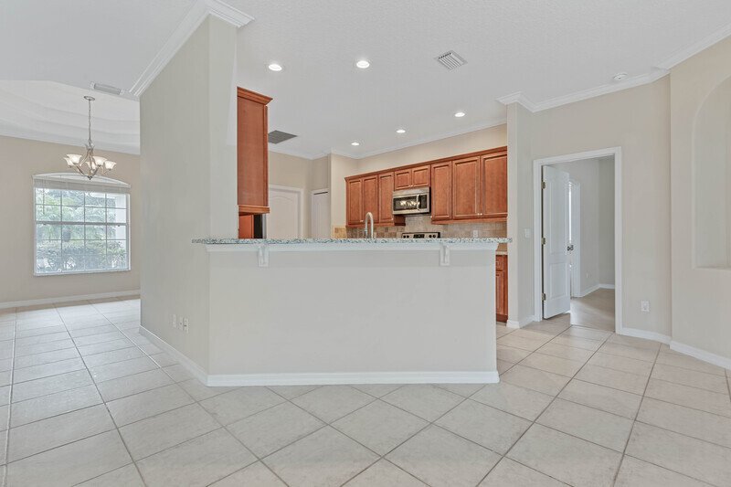 SPACIOUS POOL HOME 4/2/2 IN DESIRABLE INDIAN TRAILS property image