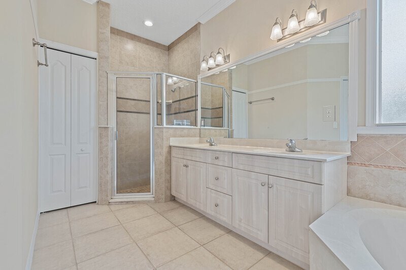 SPACIOUS POOL HOME 4/2/2 IN DESIRABLE INDIAN TRAILS property image