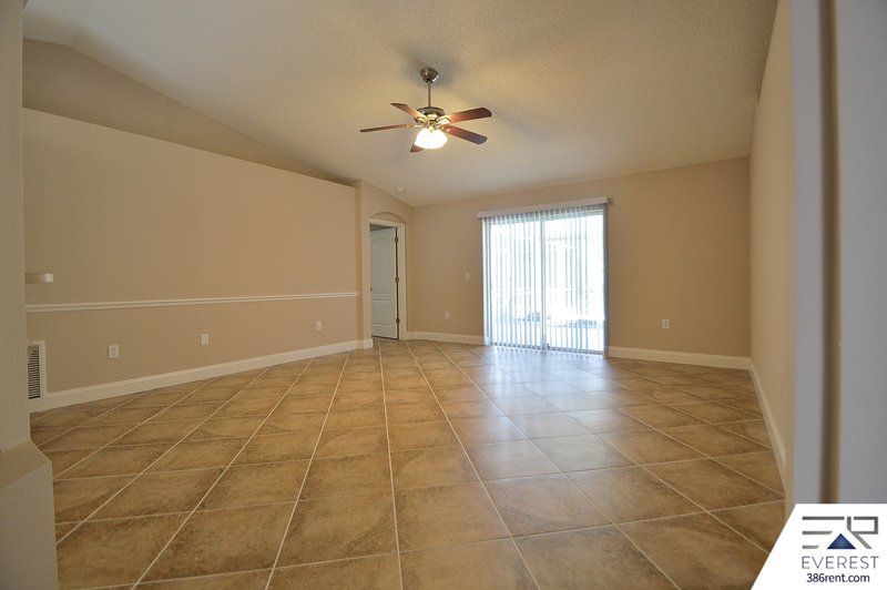 FULLY FENCED 3/2/2 POOL HOME IN POPULAR LEHIGH WOODS property image