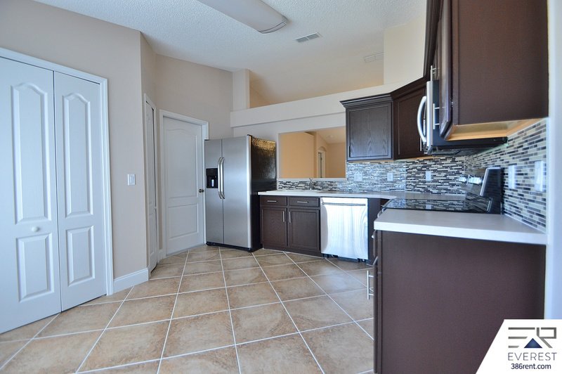 FULLY FENCED 3/2/2 POOL HOME IN POPULAR LEHIGH WOODS property image