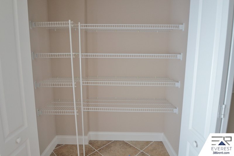 FULLY FENCED 3/2/2 POOL HOME IN POPULAR LEHIGH WOODS property image