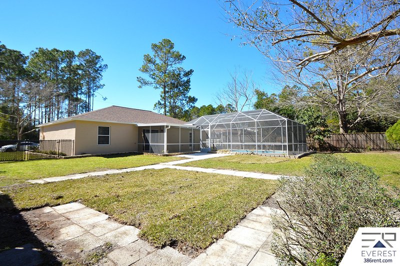 FULLY FENCED 3/2/2 POOL HOME IN POPULAR LEHIGH WOODS property image