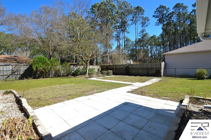 FULLY FENCED 3/2/2 POOL HOME IN POPULAR LEHIGH WOODS property image