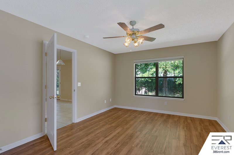 FULLY FENCED  4/2/2 IN DESIRABLE INDIAN TRAILS property image