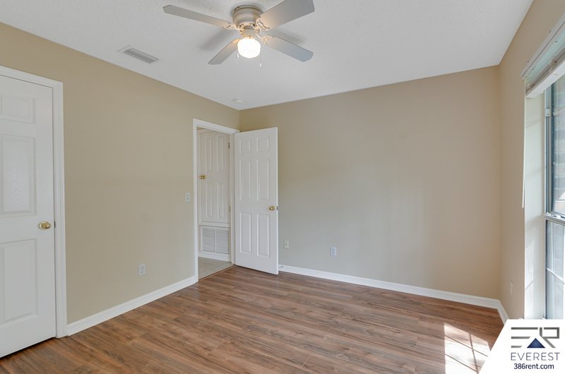 FULLY FENCED  4/2/2 IN DESIRABLE INDIAN TRAILS property image