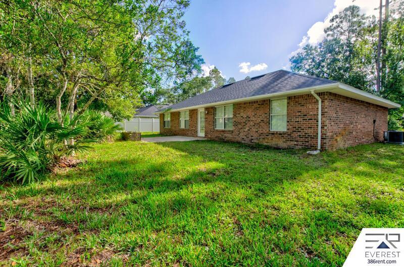 FULLY FENCED  4/2/2 IN DESIRABLE INDIAN TRAILS property image