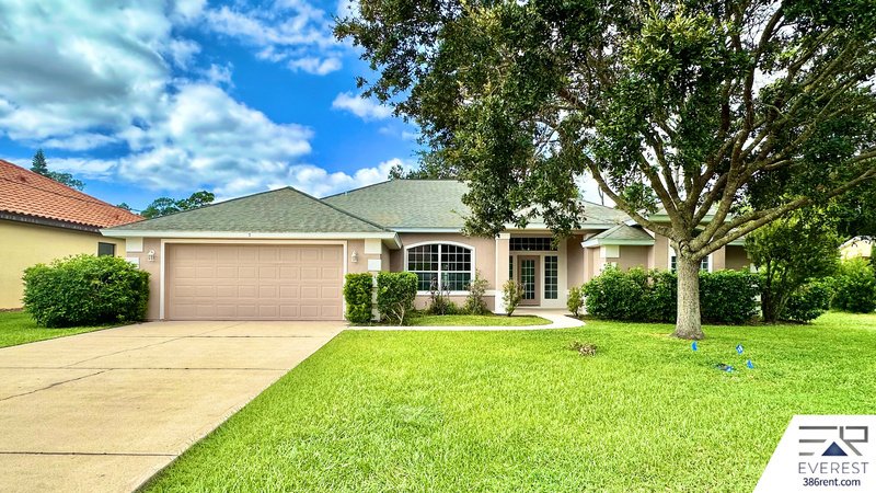 SPACIOUS 4/2/2 ON A CUL DE SAC IN PINE LAKES property image