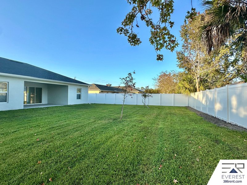 FULLY FENCED, UPGRADED 3/2/2 IN THE HEART OF PALM COAST property image