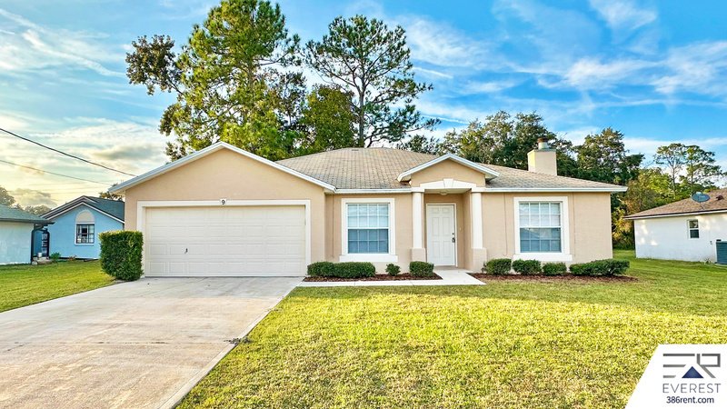 FULLY FENCED 3/2/2 IN THE HEART OF PALM COAST property image
