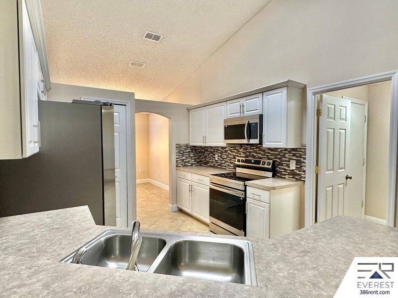 FULLY FENCED 3/2/2 IN THE HEART OF PALM COAST property image