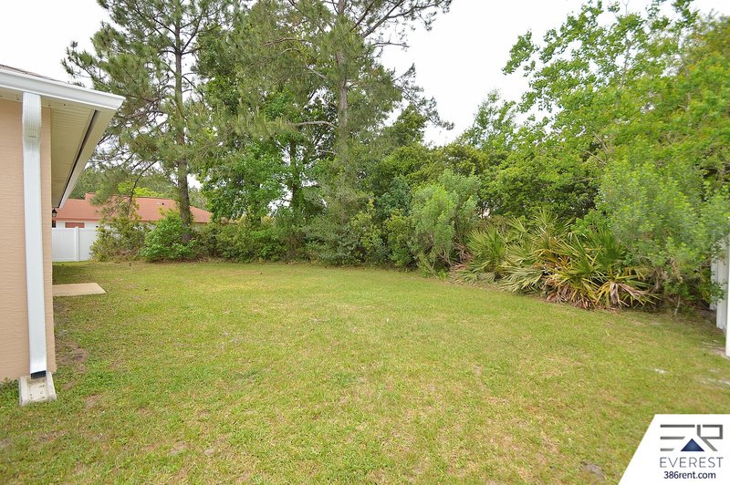 FULLY FENCED 3/2/2 IN THE HEART OF PALM COAST property image