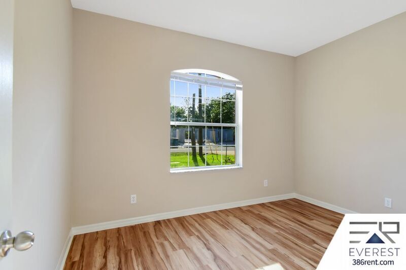 FULLY FENCED 3/2/2 TOWN HOME IN THE HEART OF PALM COAST property image