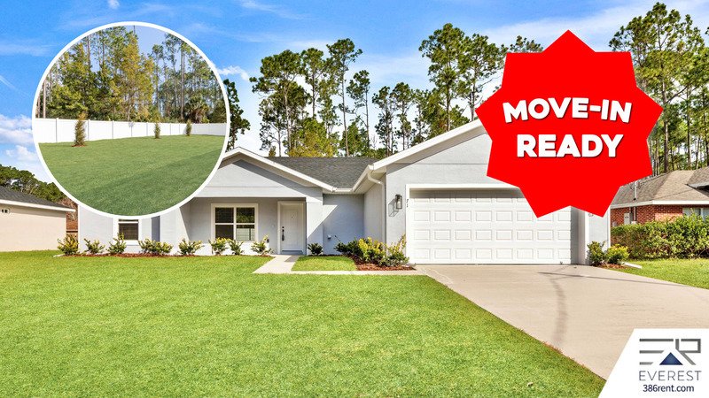 FULLY FENCED, UPGRADED 3/2/2 IN DESIRABLE PINE GROVE property image