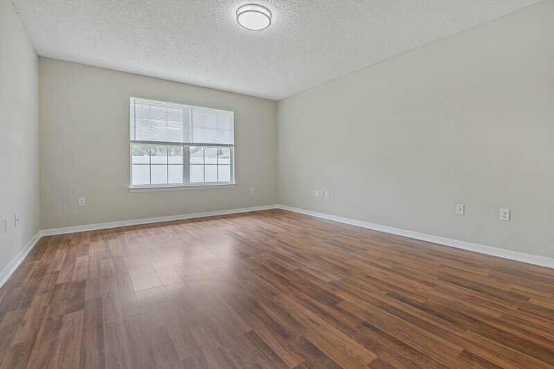 SPACIOUS 4/3/2 ON A CUL DE SAC IN DESIRABLE MATANZAS WOODS property image