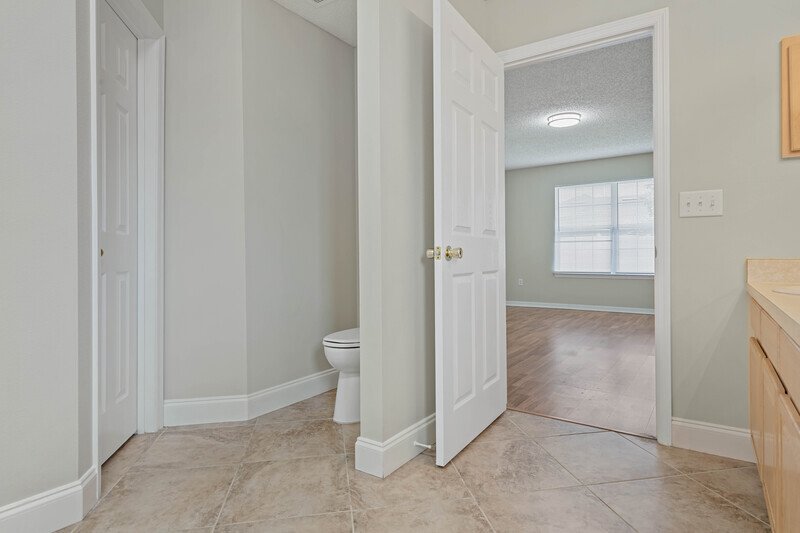 SPACIOUS 4/3/2 ON A CUL DE SAC IN DESIRABLE MATANZAS WOODS property image