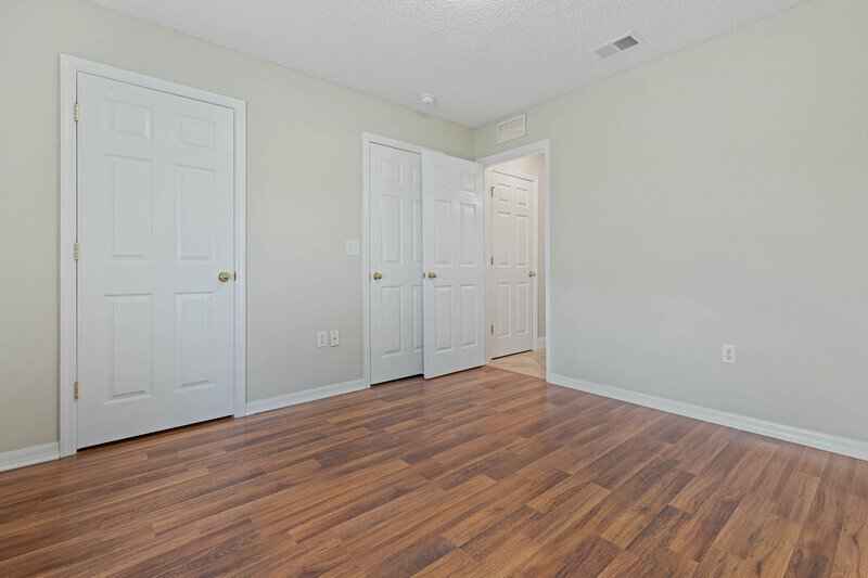 SPACIOUS 4/3/2 ON A CUL DE SAC IN DESIRABLE MATANZAS WOODS property image