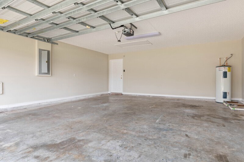 SPACIOUS 4/3/2 ON A CUL DE SAC IN DESIRABLE MATANZAS WOODS property image