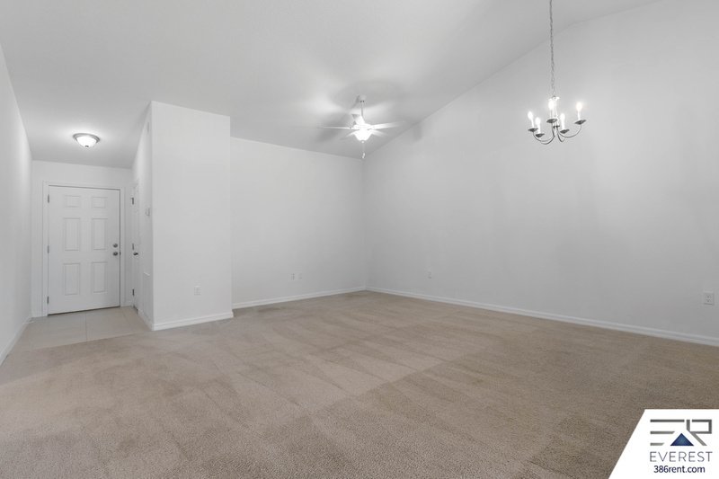 LIKE NEW 3/2/1 ON CUL DE SAC IN DESIRABLE SEMINOLE WOODS property image