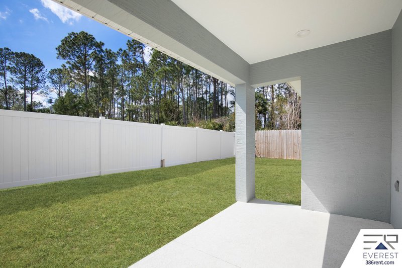 LIKE NEW 3/2/1 ON CUL DE SAC IN DESIRABLE SEMINOLE WOODS property image