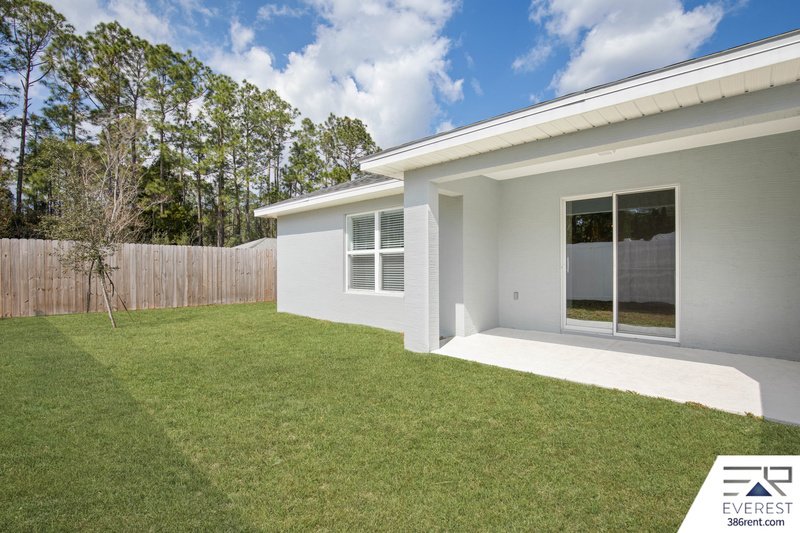 LIKE NEW 3/2/1 ON CUL DE SAC IN DESIRABLE SEMINOLE WOODS property image