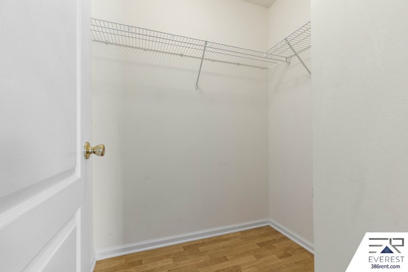 FULLY FENCED, SPACIOUS 4/2.5/2 IN THE HEART OF PALM COAST property image