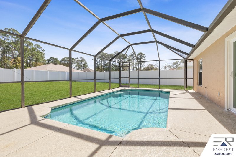 POOL HOME 3/2/2 IN DESIRABLE INDIAN TRAILS property image