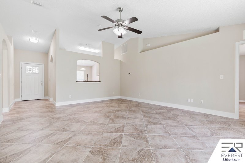 POOL HOME 3/2/2 IN DESIRABLE INDIAN TRAILS property image