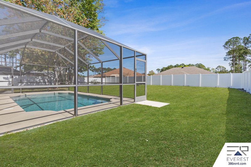 POOL HOME 3/2/2 IN DESIRABLE INDIAN TRAILS property image