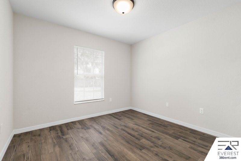 FULLY FENCED, LIKE NEW 3/2/1 IN THE HEART OF DAYTONA BEACH property image