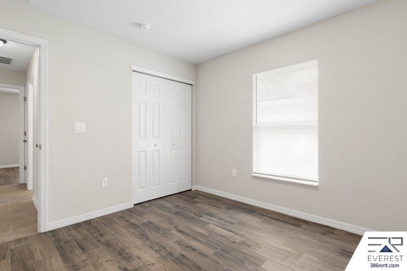 FULLY FENCED, LIKE NEW 3/2/1 IN THE HEART OF DAYTONA BEACH property image