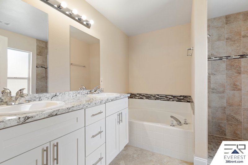 FULLY FENCED 3/2/2 IN THE HEART OF PALM COAST property image