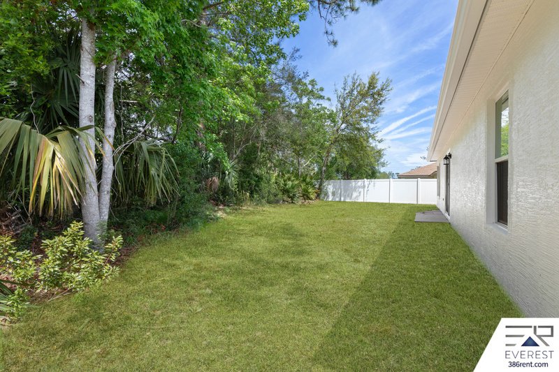 FULLY FENCED 3/2/2 IN THE HEART OF PALM COAST property image