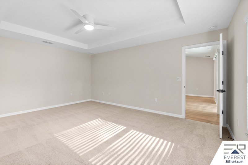 FULLY FENCED, LIKE NEW 4/2/2 IN POPULAR PINE GROVE property image