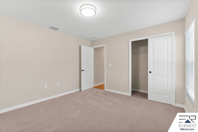 FULLY FENCED, LIKE NEW 4/2/2 IN POPULAR PINE GROVE property image