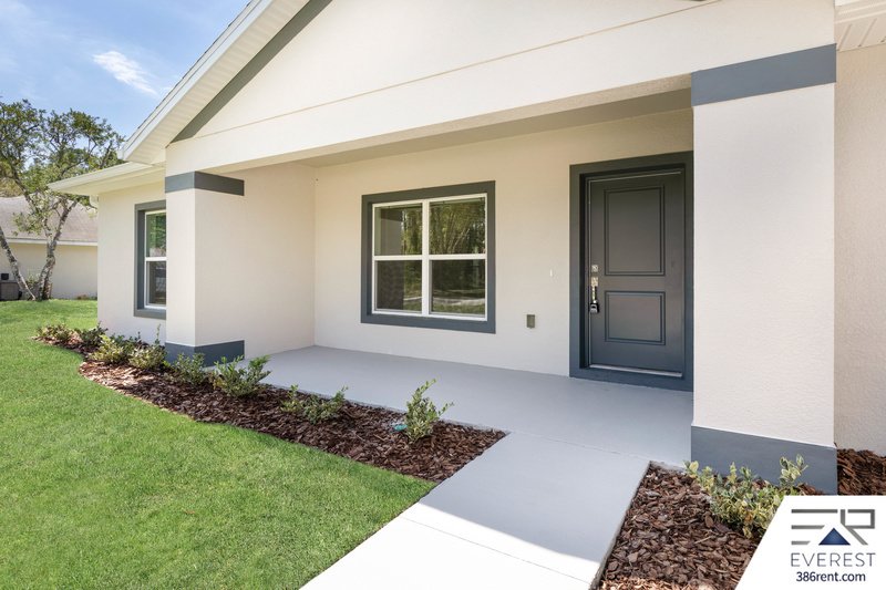 LIKE NEW, UPGRADED 3/2/2 IN DESIRABLE INDIAN TRAILS property image