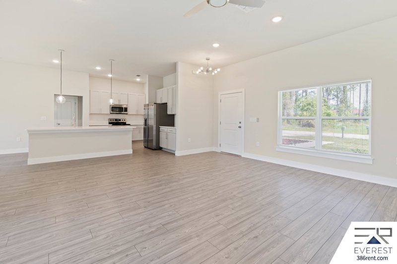 LIKE NEW, UPGRADED 3/2/2 IN DESIRABLE INDIAN TRAILS property image