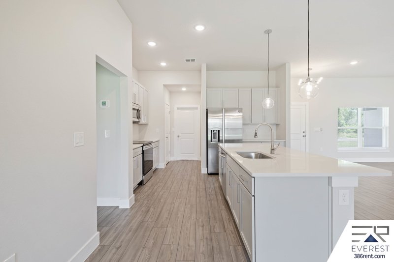 LIKE NEW, UPGRADED 3/2/2 IN DESIRABLE INDIAN TRAILS property image