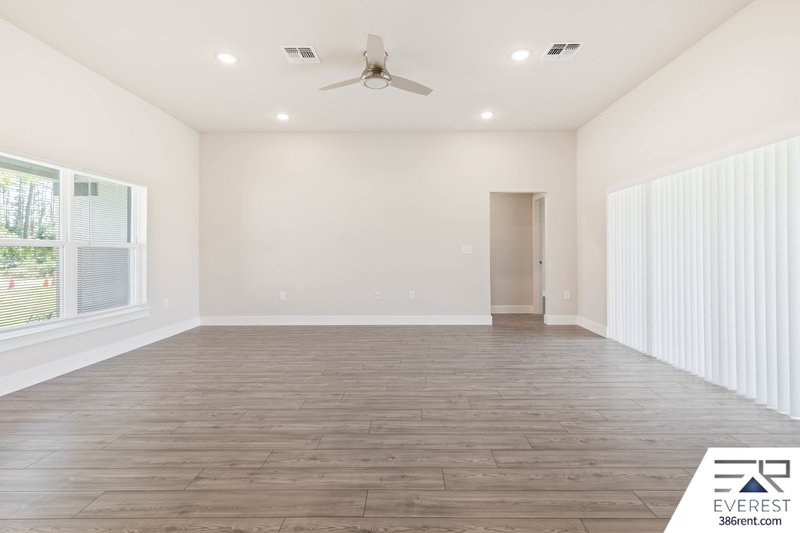 LIKE NEW, UPGRADED 3/2/2 IN DESIRABLE INDIAN TRAILS property image