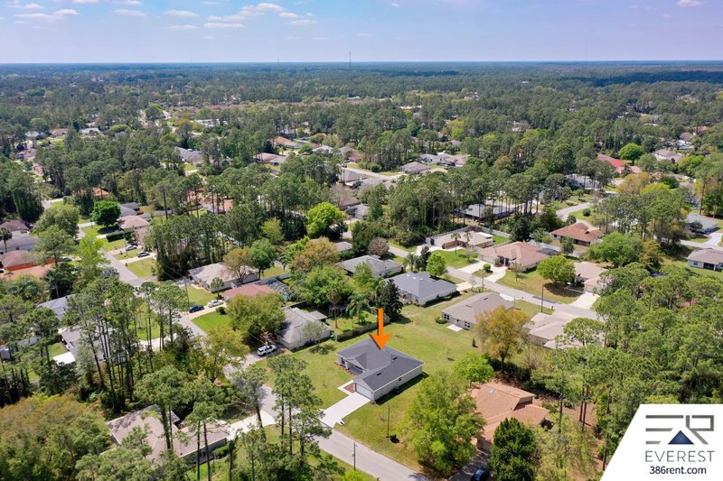 LIKE NEW, UPGRADED 3/2/2 IN DESIRABLE INDIAN TRAILS property image