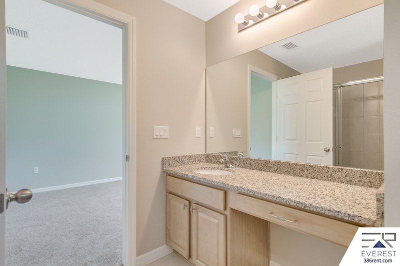 FULLY FENCED, LIKE NEW 4/2/2 IN DESIRABLE INDIAN TRAILS property image